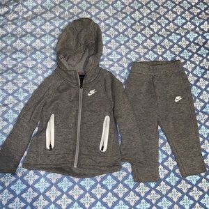 Boy toddler Nike set